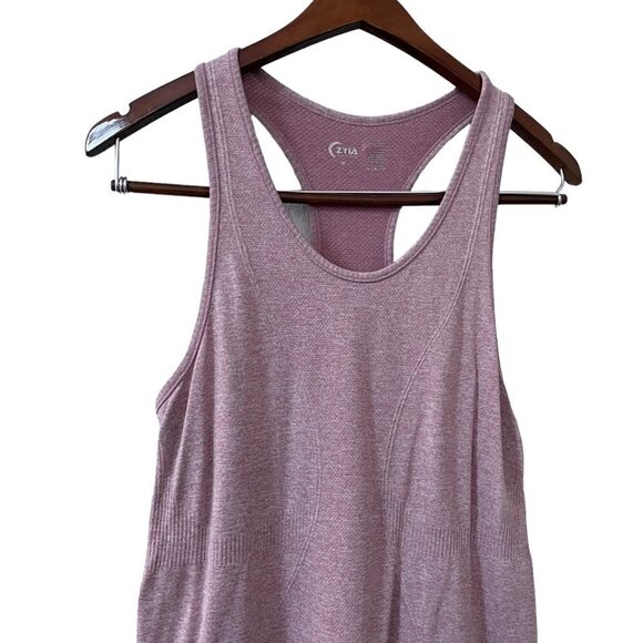 Zyia Red Scoop Neck Racerback Tank Women's Size Medium Lightweight Stretch - Picture 3 of 7